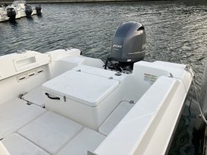 ヤマハ FAST26EX.FSR (後期モデル)、F200馬力